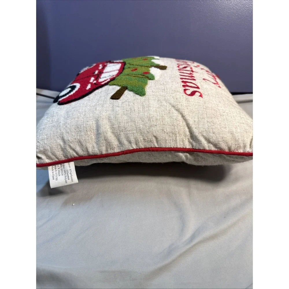 Saro Le Jour de Noël Embroidered Christmas Throw Pillow Red VW Bug Car Tree